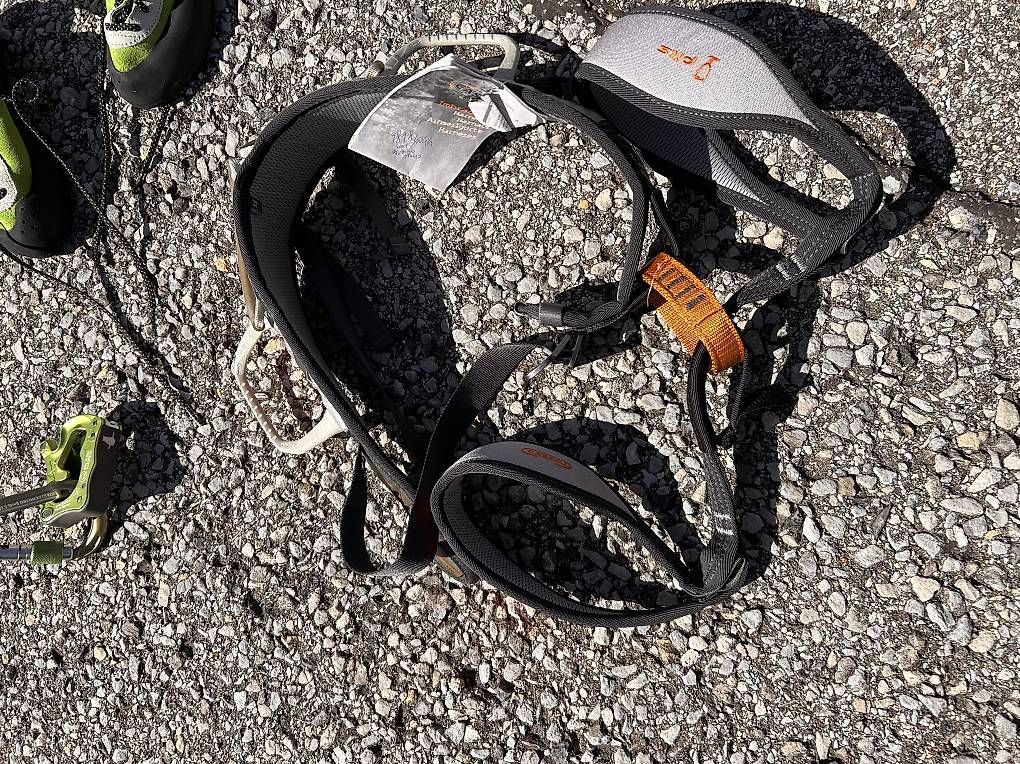 Herrenschuhe: Attrezzatura per arrampicare  – Gebraucht aus Gravesano von DagoDago 1