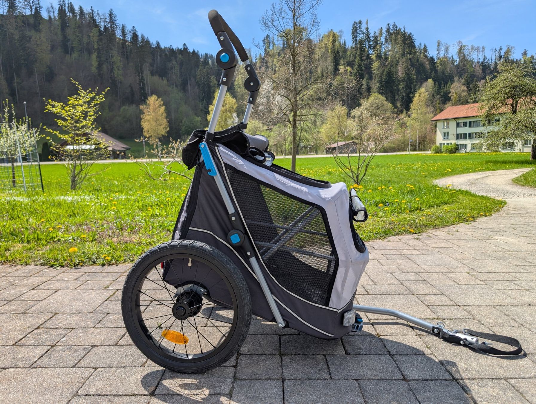 ergonomischer fahrradsattel test Fahrradsattel, Übergroßer Bequemer und Weicher Fahrrad Sattel für Herren/Damen, Fahrradsitz mit Regenschutz und Reflexstreifen, Sattel mit Stoßdämpfendem Ball für Meisten Fahrrädern Sport & Freizeit Anzahl:Einzeln Affiliate SIMPHAUS Aufbewahrungstasche für Auflagen