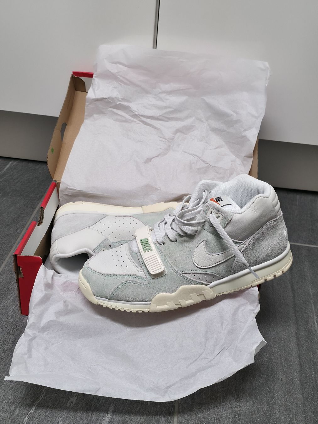 Scarpe da uomo: Nike 42.5 NeuOVP – Nuovo e nell'imballaggio originale da Amriswil venduto da newschweiz