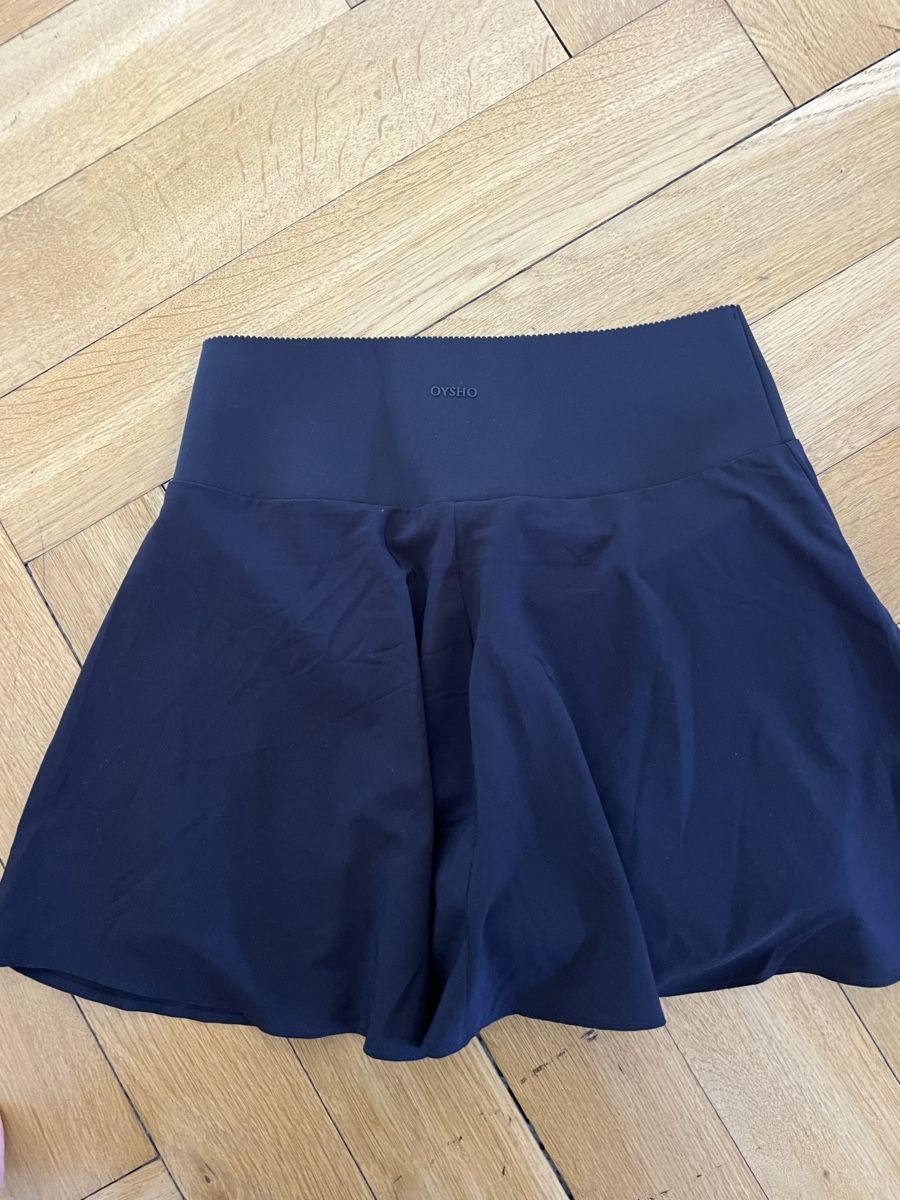 Oysho Gonne: Jupe-short tennis Oysho – Nuovo (secondo la descrizione) da Genève venduto da MinimalistDressing 3