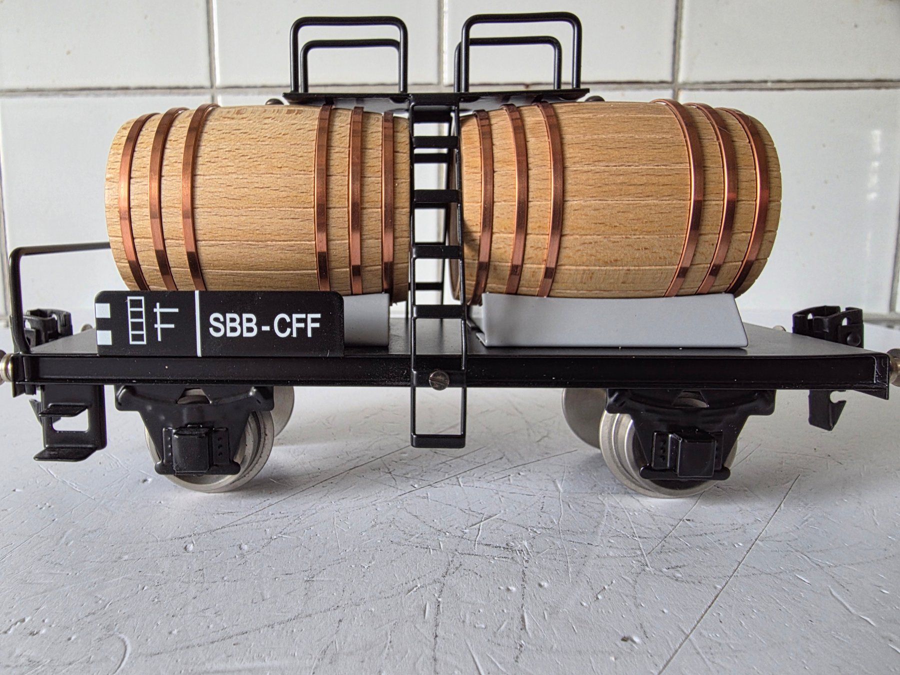 Märklin Modelleisenbahnen: ZANKA Replika SBB Weinfasswagen – Gebraucht aus Seuzach von Loeckeli01 1
