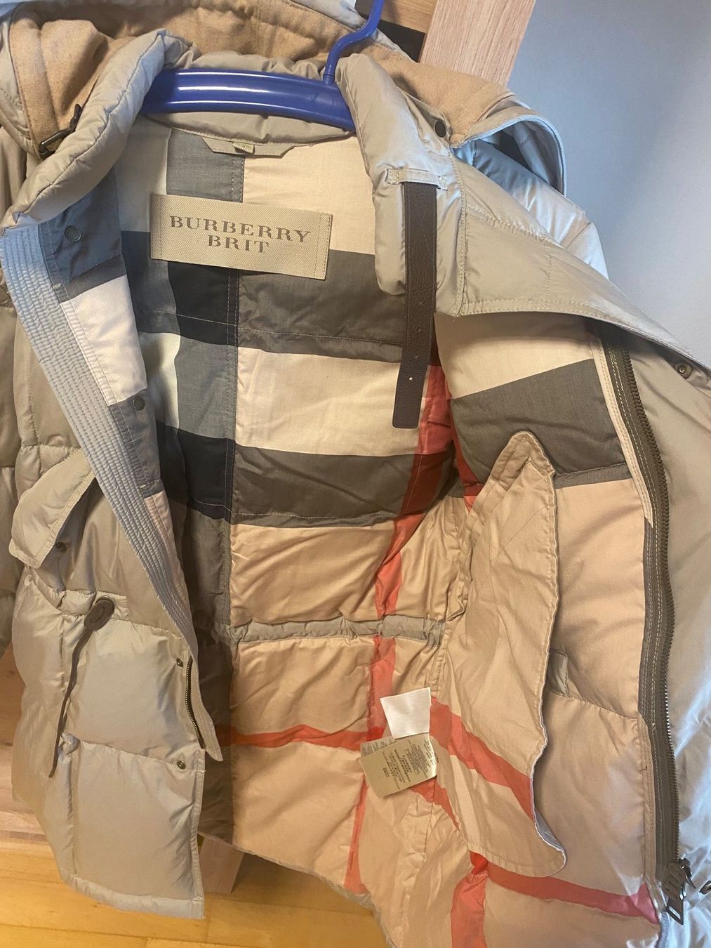 Burberry Cappotti: Burberry Mantel Winterjacke Beige Gr. S – Usato da Bern venduto da floorball_zoro 1