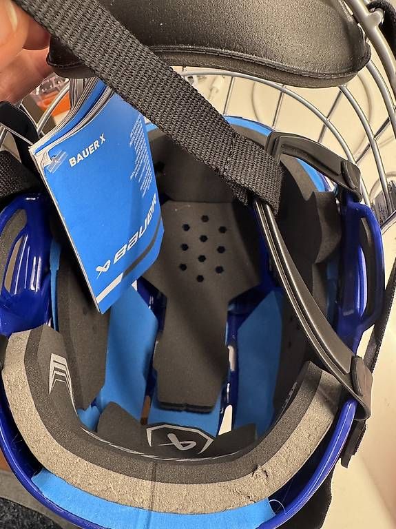 Caschi: Bauer RE-AKT 55 - Neu – Usato da Winkel venduto da mamamia6162 1