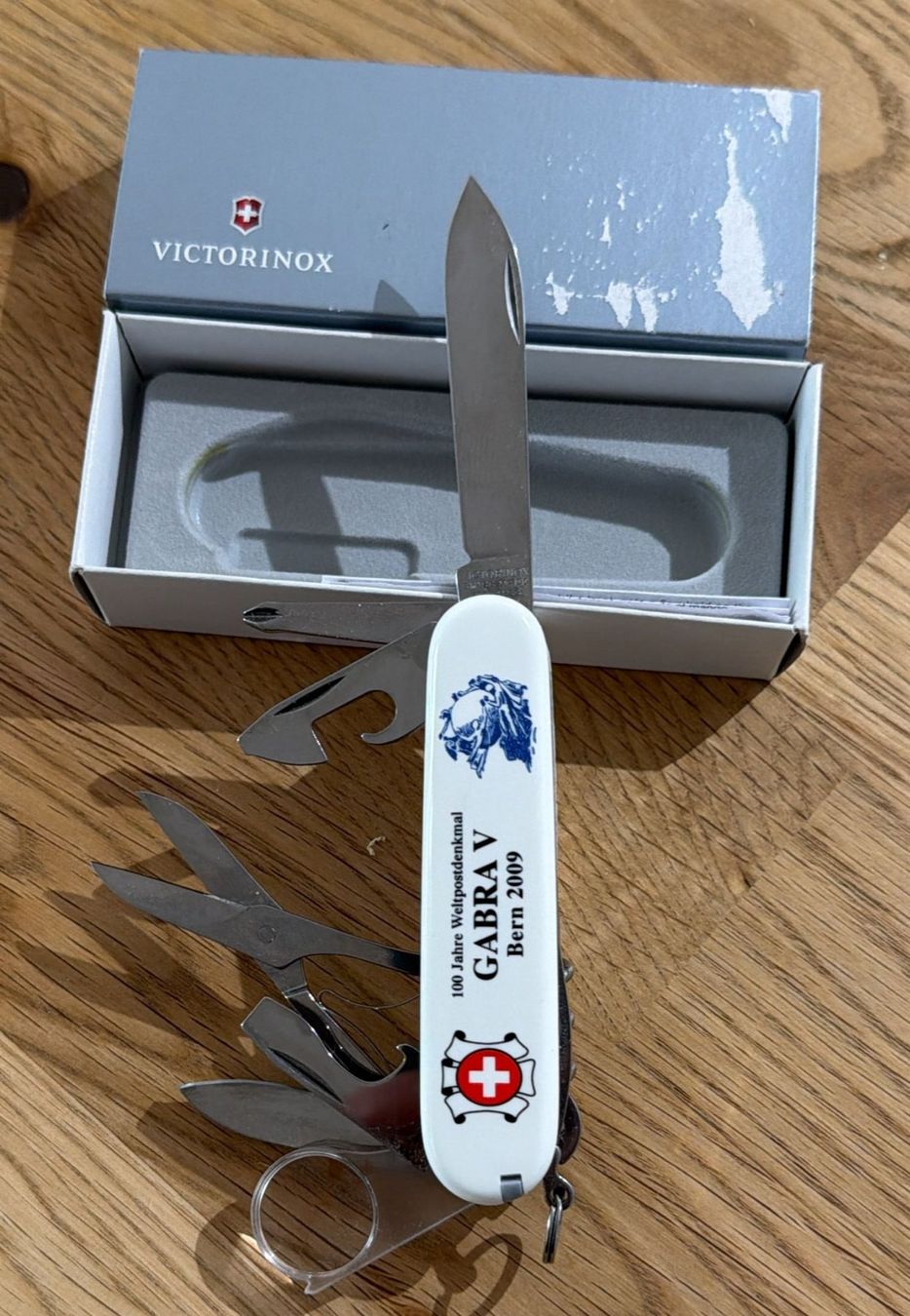 Victorinox Coltelli tascabile: VICTORINOX SACKMESSER GABRA V BERN 2009 – Nuovo (secondo la descrizione) da Zürich venduto da Frei-Occasionen 7