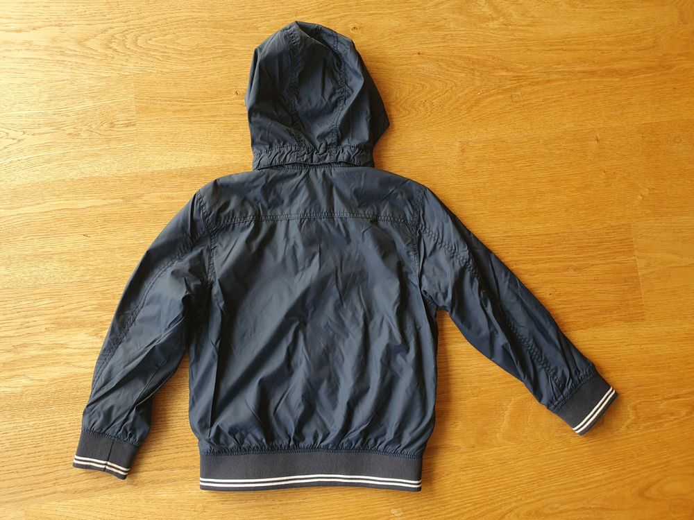 H&M Giacche & Cappotti: Leichte Jacke Gr. 122 – Usato da Villars-sur-Glâne venduto da richardette 2