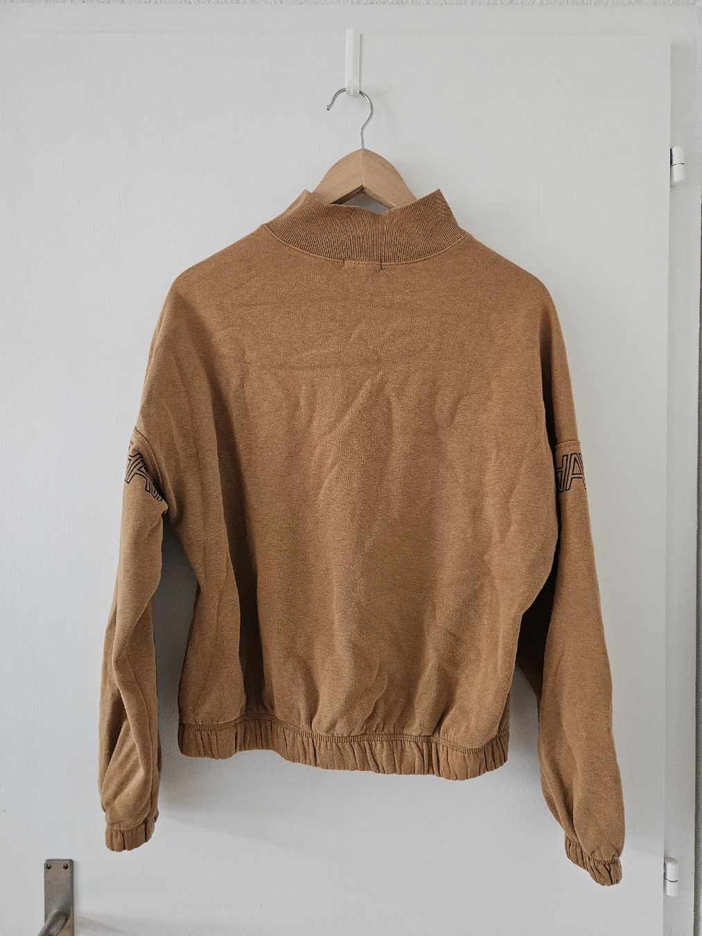 Pulls & Sweat-shirts: Pullover – D'occasion à Bern par mir_bs7y 1