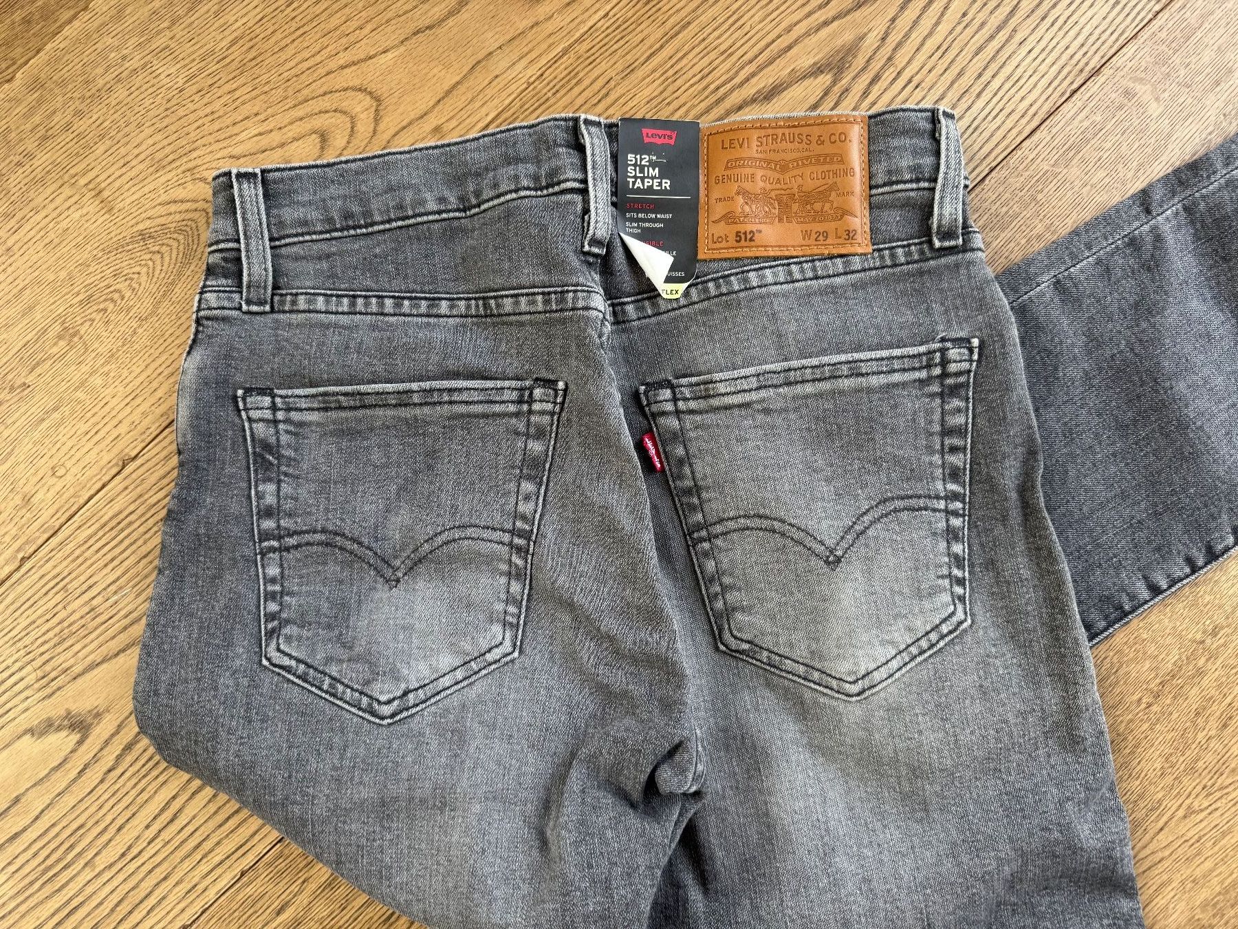 Jeans: Jeans, Levis 512 **NEU**  29/32 – Usato da Stettfurt venduto da outlet72 3
