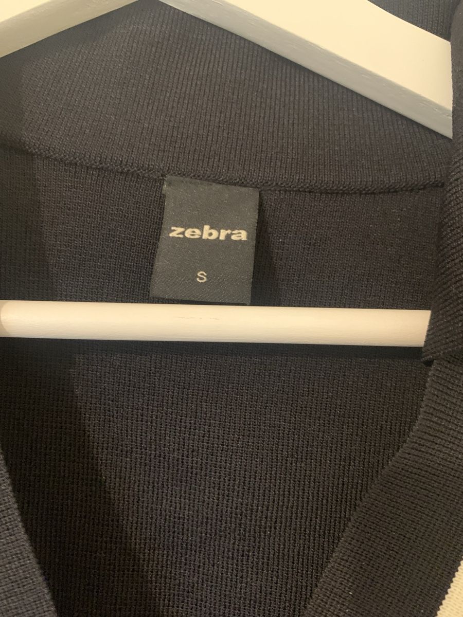 Zebra Tops: Top Zebra – Gebraucht aus Prangins von val_2c72 1