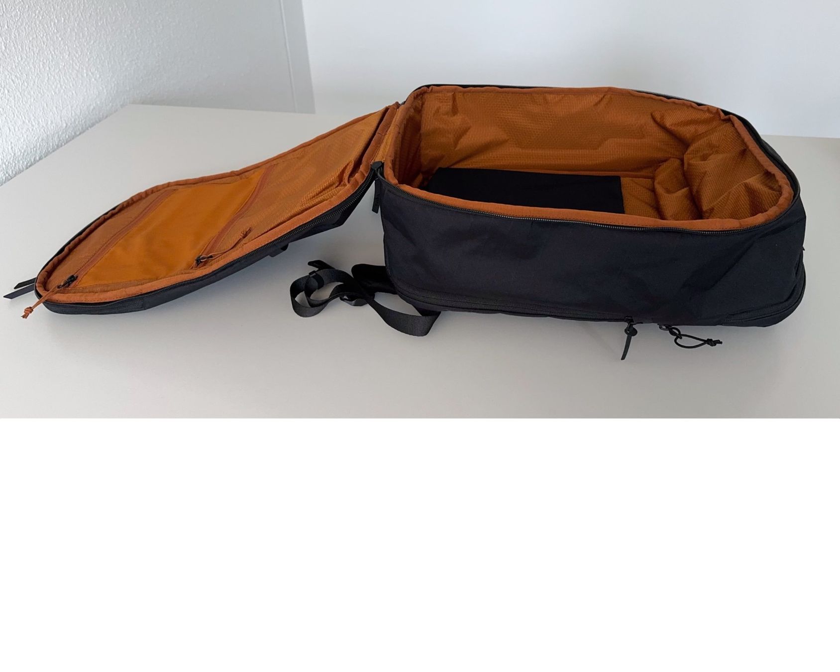 Zaini: Fyro Citta 25L Backpack – Usato da Basel venduto da 7ber 3