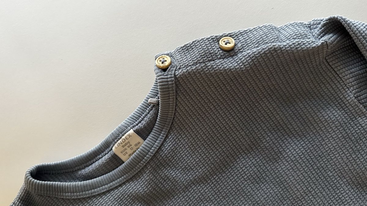 Pulls et sweat-shirts: Lindex Baby pullover - Size 86 – D'occasion à Zürich par KrisZH 1