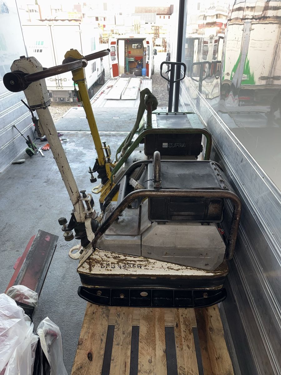 Wacker Neuson Toutes les machines: Wacker Neuson DPU-4045H Rüttelplatte-Vibroplatte – D'occasion à Zürich par DraganM. 6