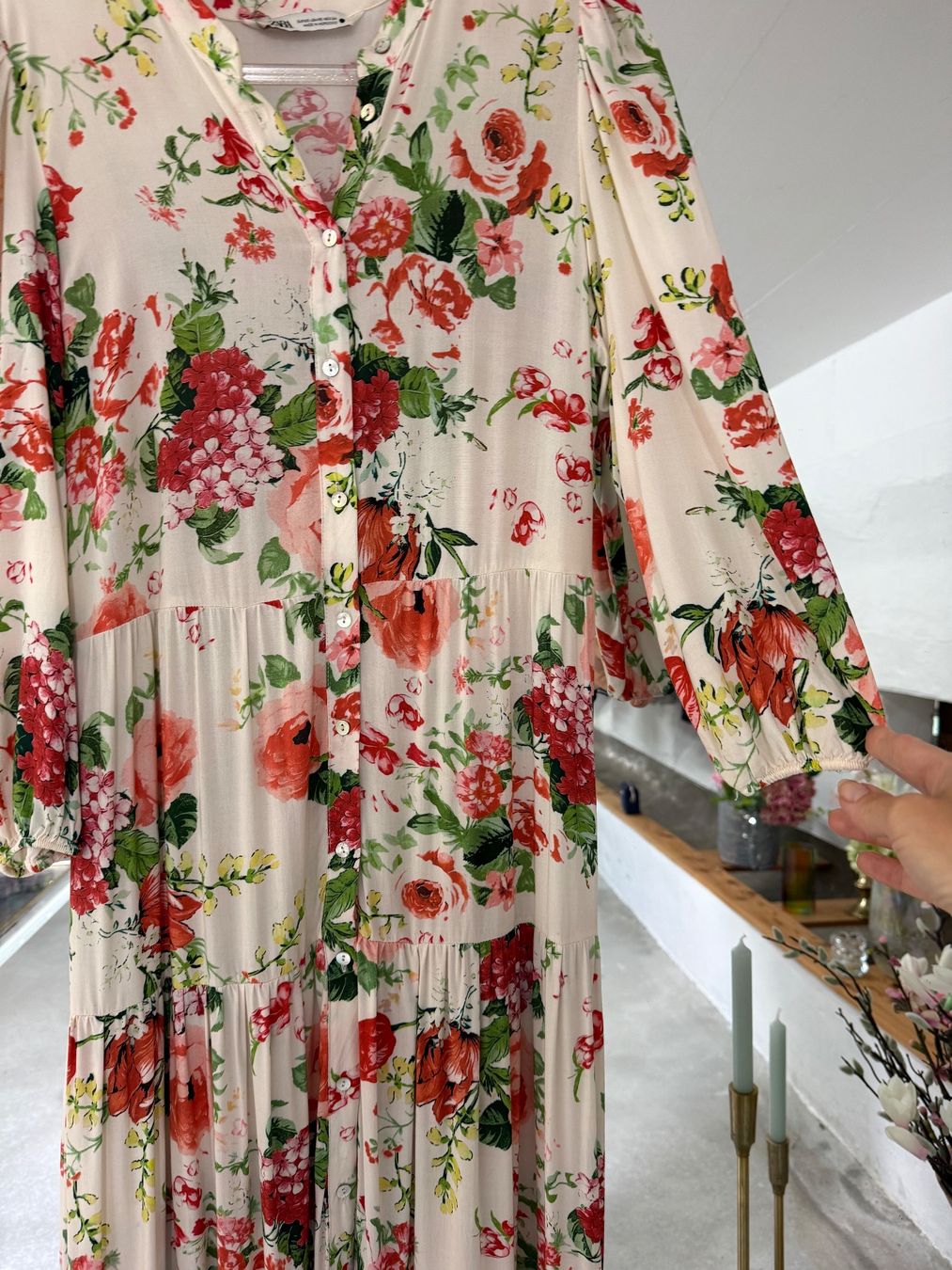 Zara Vestiti: Langes Blumenkleid  Zara – Usato da Lutzenberg venduto da Schatzkiste88 2