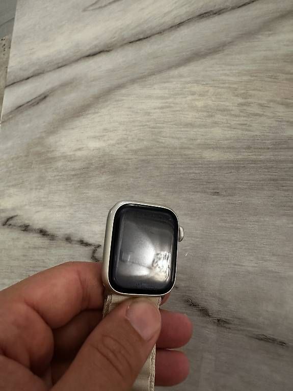 Apple Smartwatch: Apple Watch Series 7 41mm – Usato da Grenchen venduto da D-T-2540 4