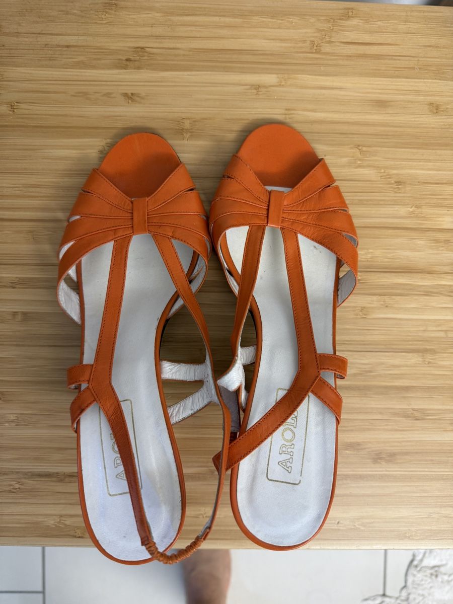 Scarpe da donna: Vintage Sandalen – Usato da Neerach venduto da the_modern_mini 3