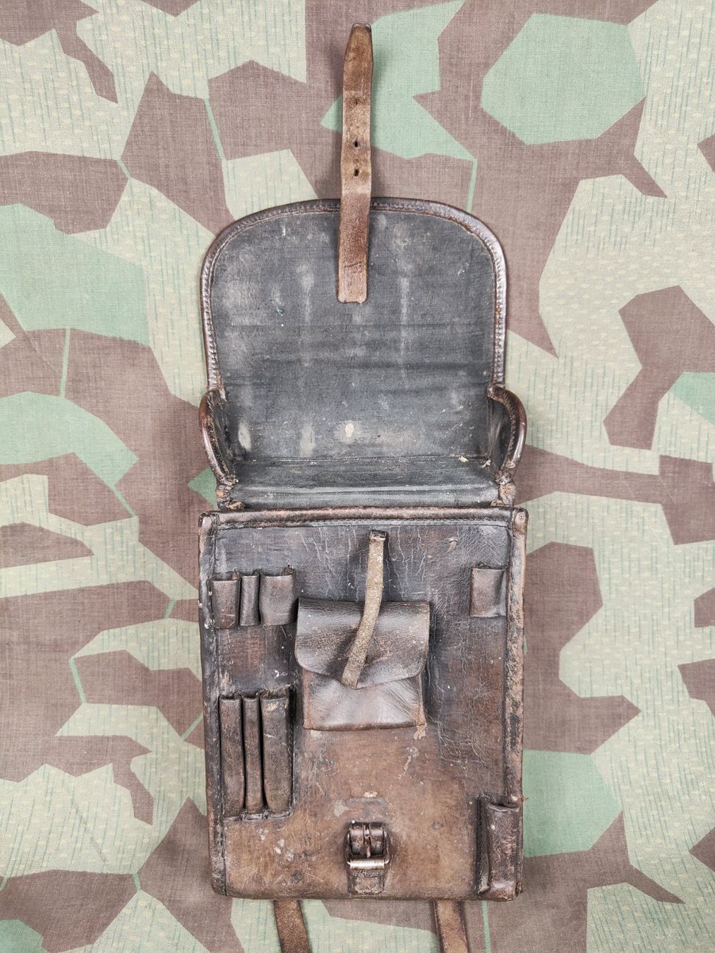Schweizer Armee Uniformen: Tasche für Fourier – Gebraucht aus Bauma von SwissMilitaria 5