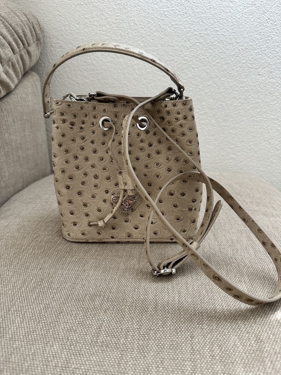 Maison Mollerus Borse da donna: Maison mollerus Tasche – Nuovo (secondo la descrizione) da Unterägeri venduto da Tamara.2605