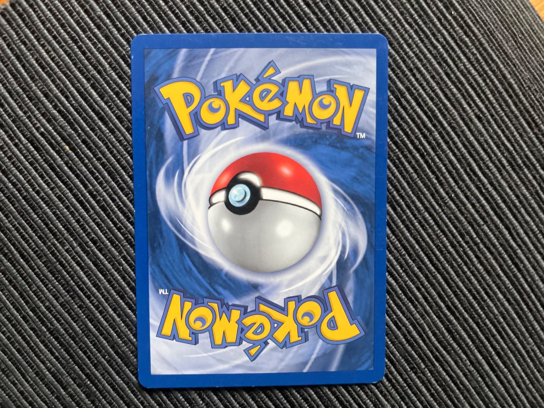 Pokémon Carte collezionabili: Pokemon Caterpie non Holo Neo Discovery – Usato da Wabern venduto da Collectfun 1