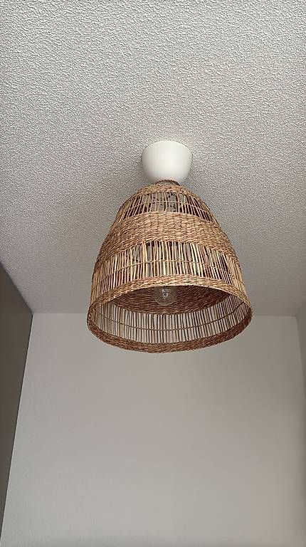 Lampes: Lampe Ikea – D'occasion à Oberburg par uzu_tqm9