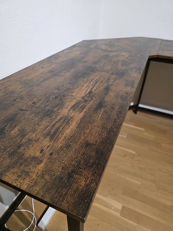 Schreibtische: Schreibtisch von Vasagle in L-Form – Gebraucht aus Schaffhausen von dan_h6hm 1