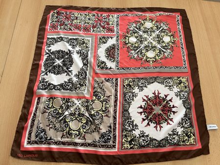 Foulard Ted Lapidus neuf