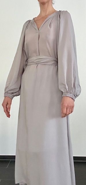 Vestiti: Summer maxi dress – Usato da Dallenwil venduto da ZD2019 4