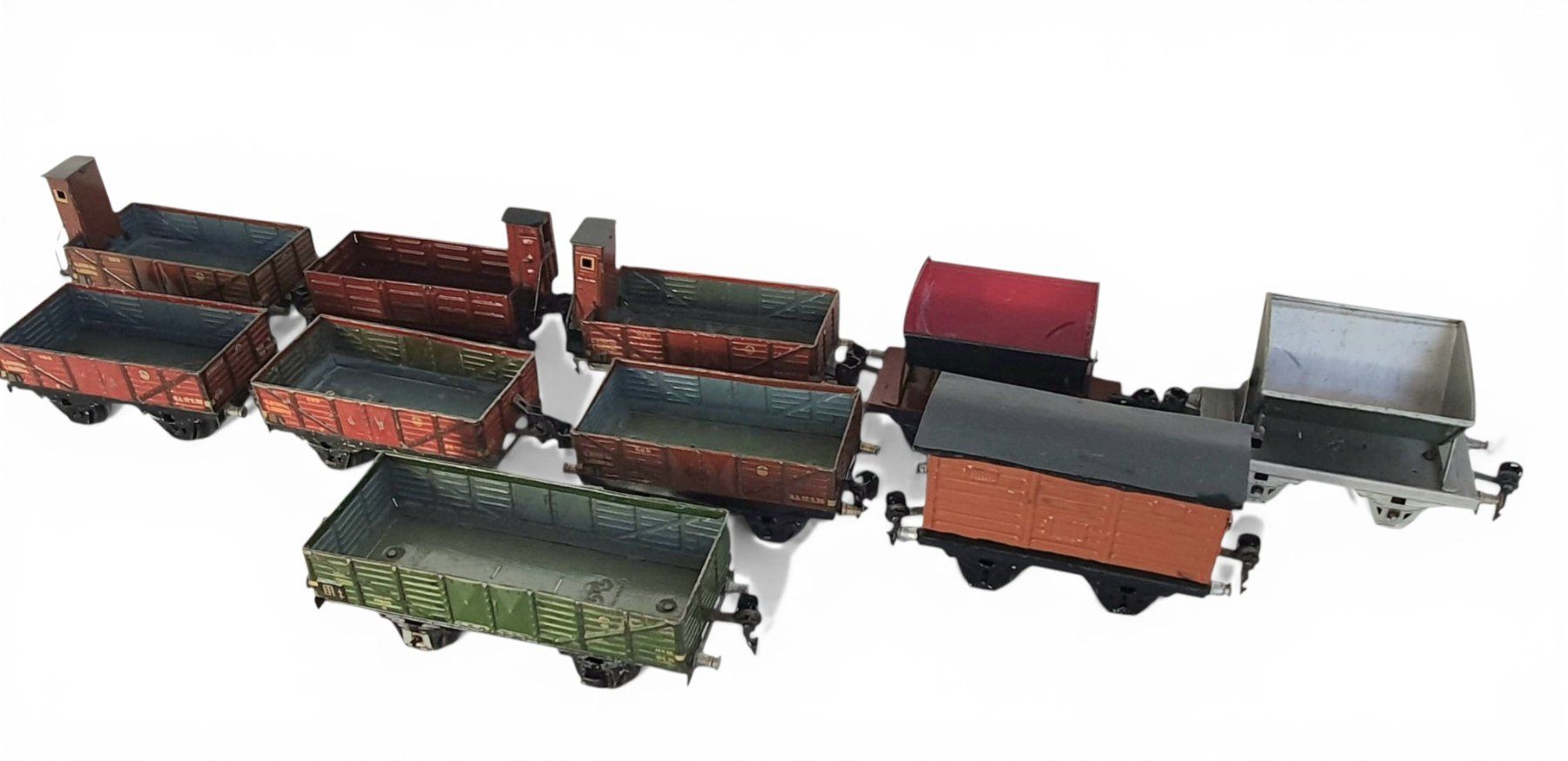 Märklin Modellini di ferrovie: 10 Märklin Spur 0 Güterwagen – Usato da Flawil venduto da JaguarXJSHE 1