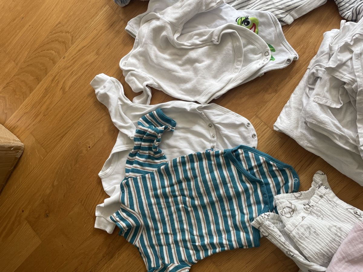 Lotti & Set di vestiti: Neugeborenen Paket – Usato da Zürich venduto da johanna_ma2911 1