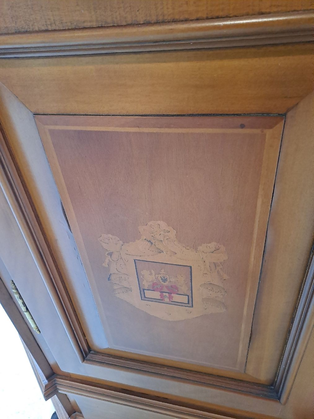 Armadi: Holzschrank – Usato da Burgdorf venduto da 01jschenk 1