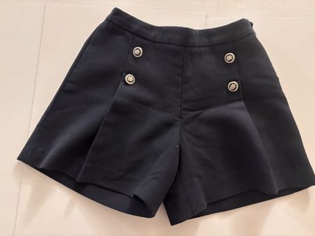 Dunkle Marine-Culotte-Shorts mit Knöpfen, Gr. S/M, Frühling/