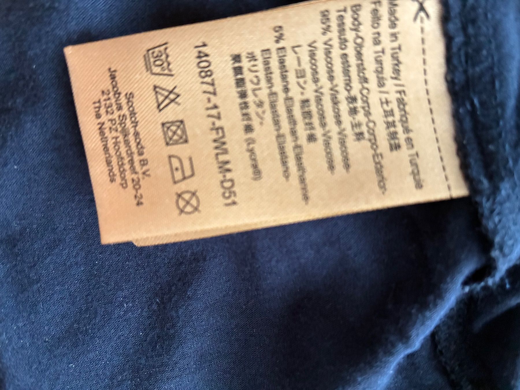 Maison Scotch T-shirt: Scotch&soda shirt – Nuovo e nell'imballaggio originale da Muralto venduto da eva_bjp2 7