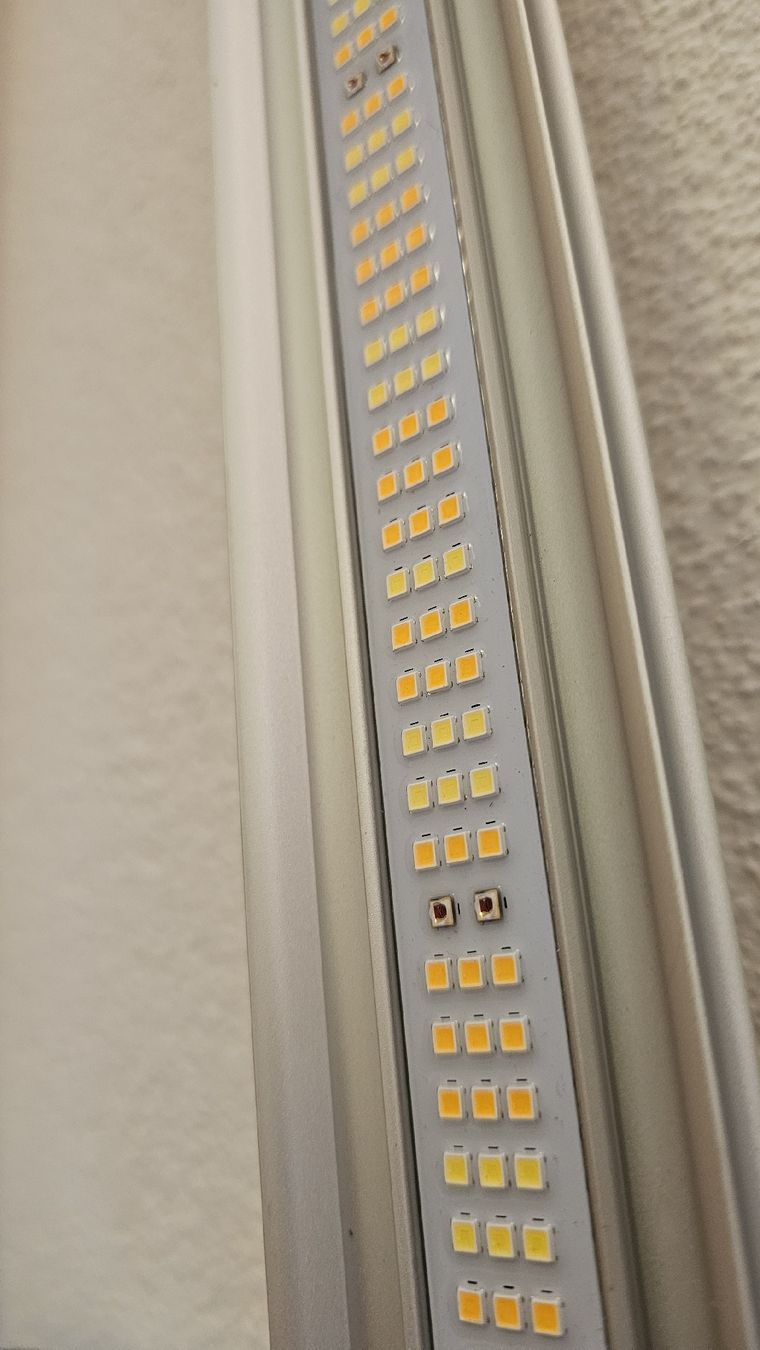 Lampade: PowerPlant 400W LED Grow Light komplett mit Controller – Usato da Au ZH venduto da Juka-BTC 5