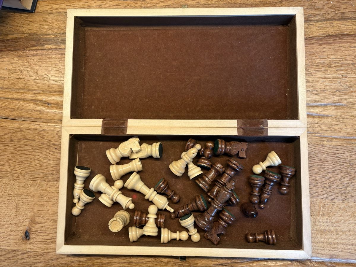 Giochi: Reise Schach – Usato da Zürich venduto da lin_2f6p 1
