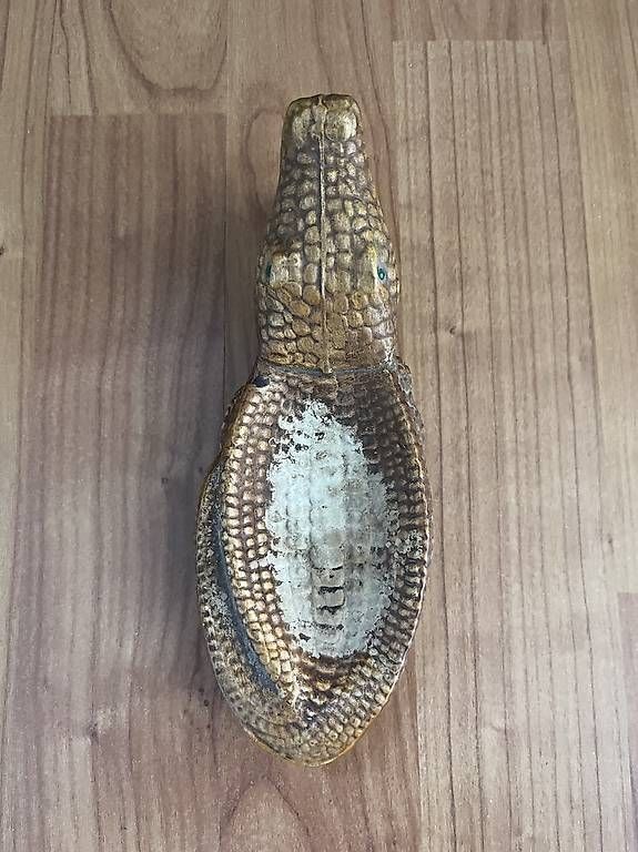 Articoli in legno: Krokodil schale vintage – Usato da Basel venduto da Julian_280 2