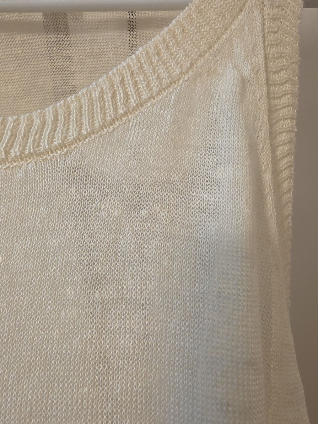 Top: Reiss top off-white size S – Nuovo (secondo la descrizione) da Zürich venduto da lit_n7pb 2