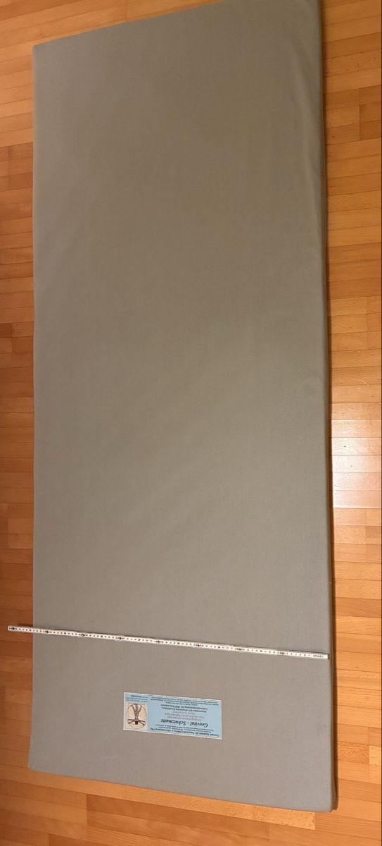 Tappetini fitness: Geovital Strahlenschutzmatte – Usato da Triesen venduto da Einstein011 3
