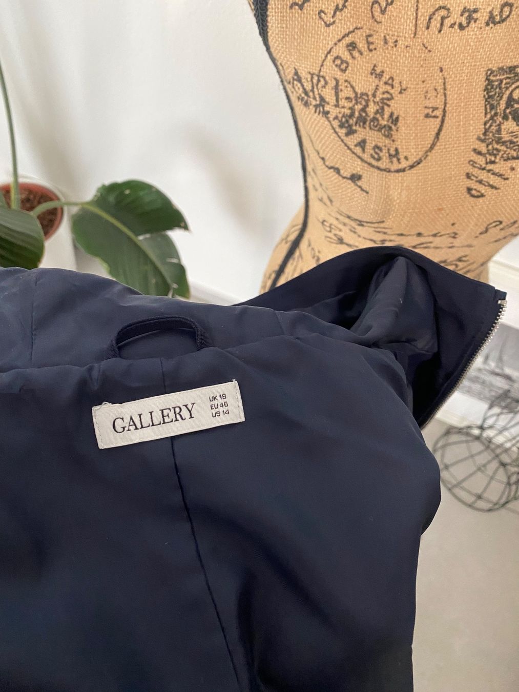 Cappotti: Trench navy coat, XL, new – Nuovo e nell'imballaggio originale da Safenwil venduto da rgs_tg62 7