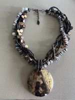 Collier ethnique, parfait pour l’automne !