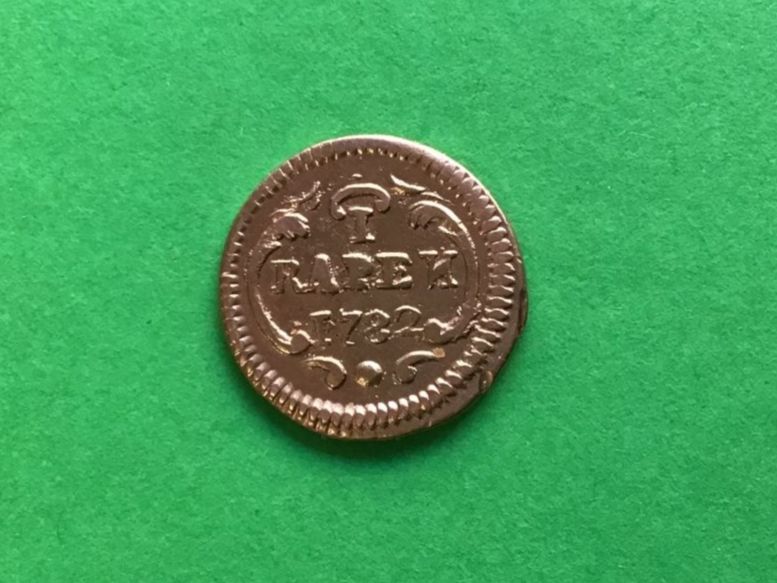 Toutes les monnaies: Schwyz  1 Rappen 1782 – D'occasion à St. Niklaus VS par calmity01