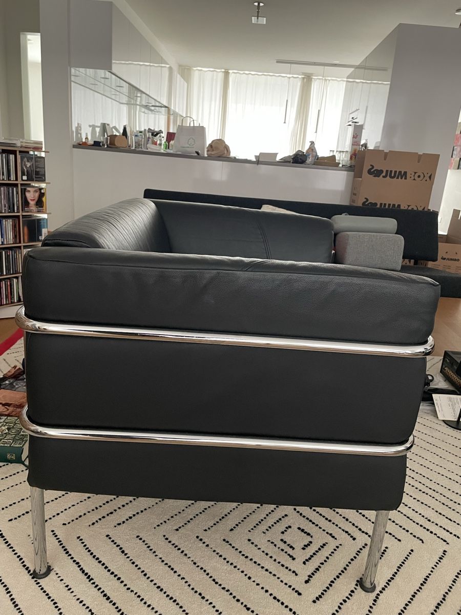 Sessel: Sessel LC3 Replica Leder Schwarz Gestell Chrom – Gebraucht aus Luzern von livbu 1