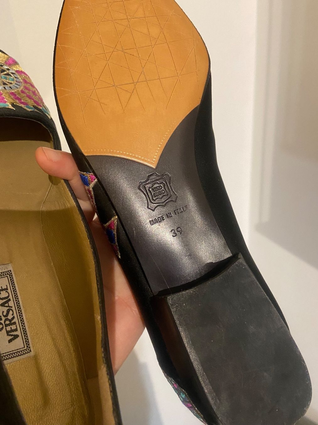 Versace Damenschuhe: Ballerine Gianni Versace taille 39 – Gebraucht aus Montreux von Perledor 5