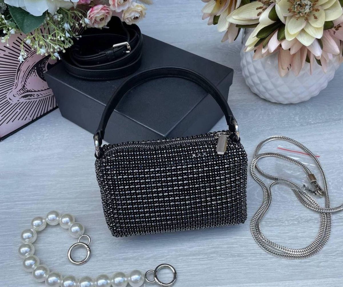 Taschen für Damen: Sac de soirée tendance – Neu und originalverpackt aus Sonceboz-Sombeval von ale_7xcx