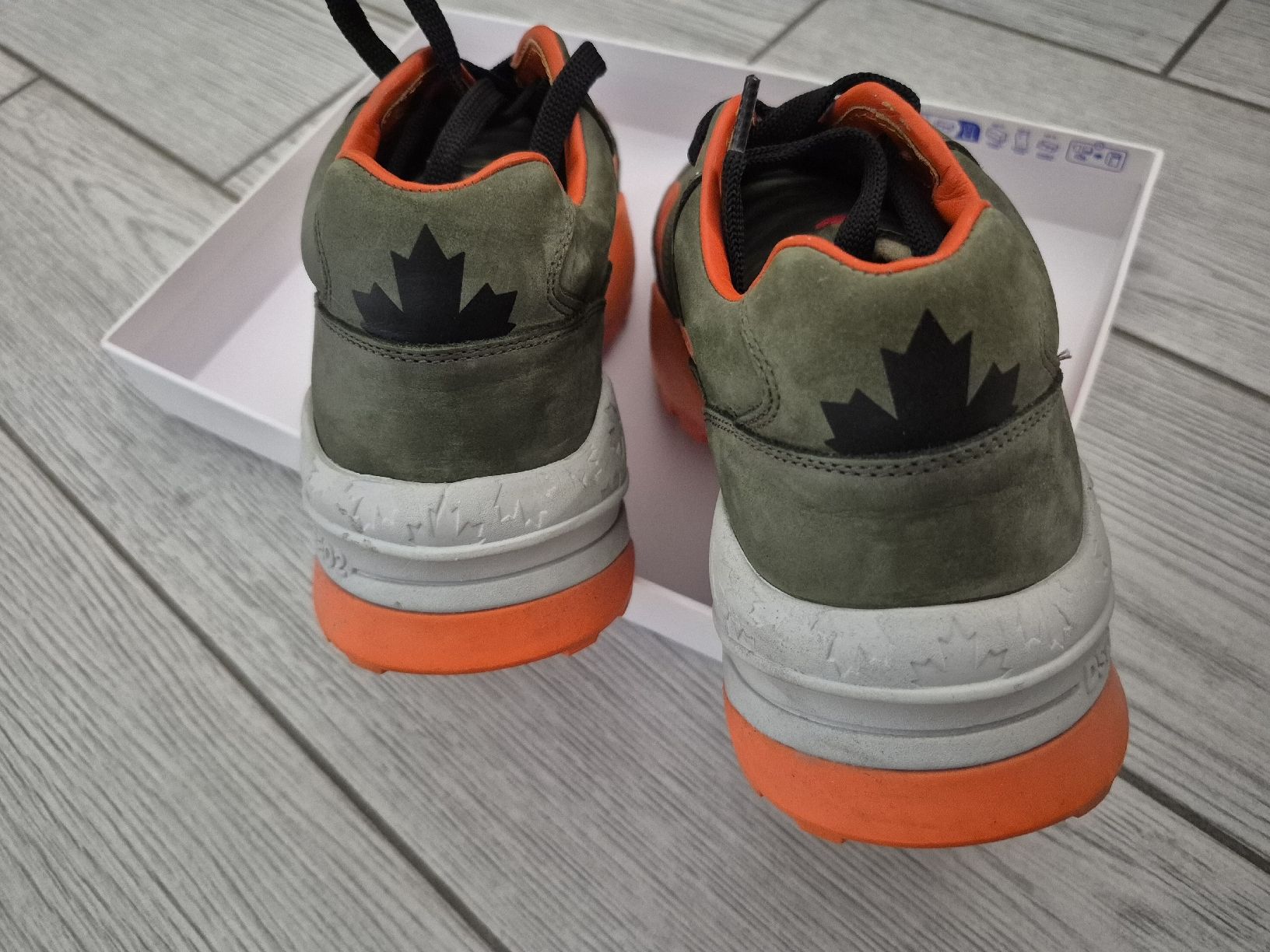 Dsquared2 Scarpe da uomo: Dsquared2 Baskets, Taille 40, très bon état! – Usato da St-Pierre-Clages venduto da _RV 2