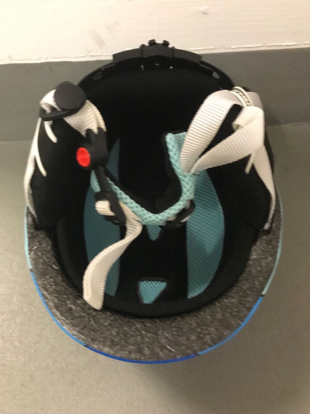 Caschi: Skihelm Kinder - UVEX – Usato da Zug venduto da Markan67 1