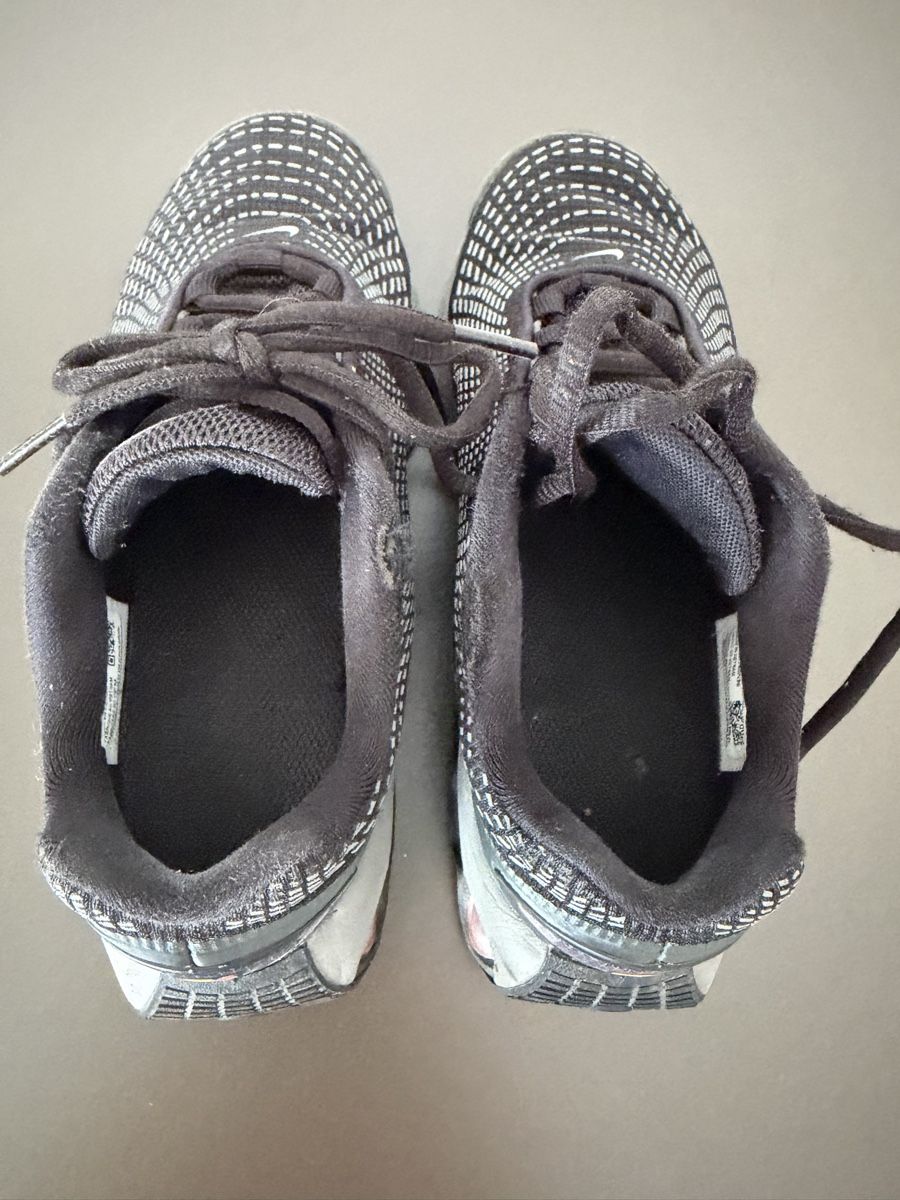 Nike Schuhe für Mädchen: Nike Air Max Grösse 32 – Gebraucht aus Bern von Olenush 5