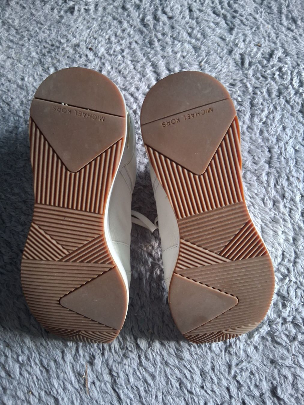 Michael Kors Scarpe da donna: MICHAEL KORS SCHUHE    GRÖSSE 38 – Usato da Wetzikon ZH venduto da Ramones01 2