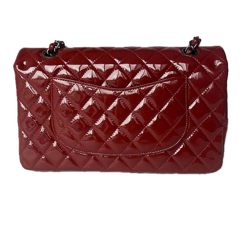 Taschen für Damen: Chanel Classic Flap Medium Rouge Cerise – Gebraucht aus Lausanne von Temamapaire 1