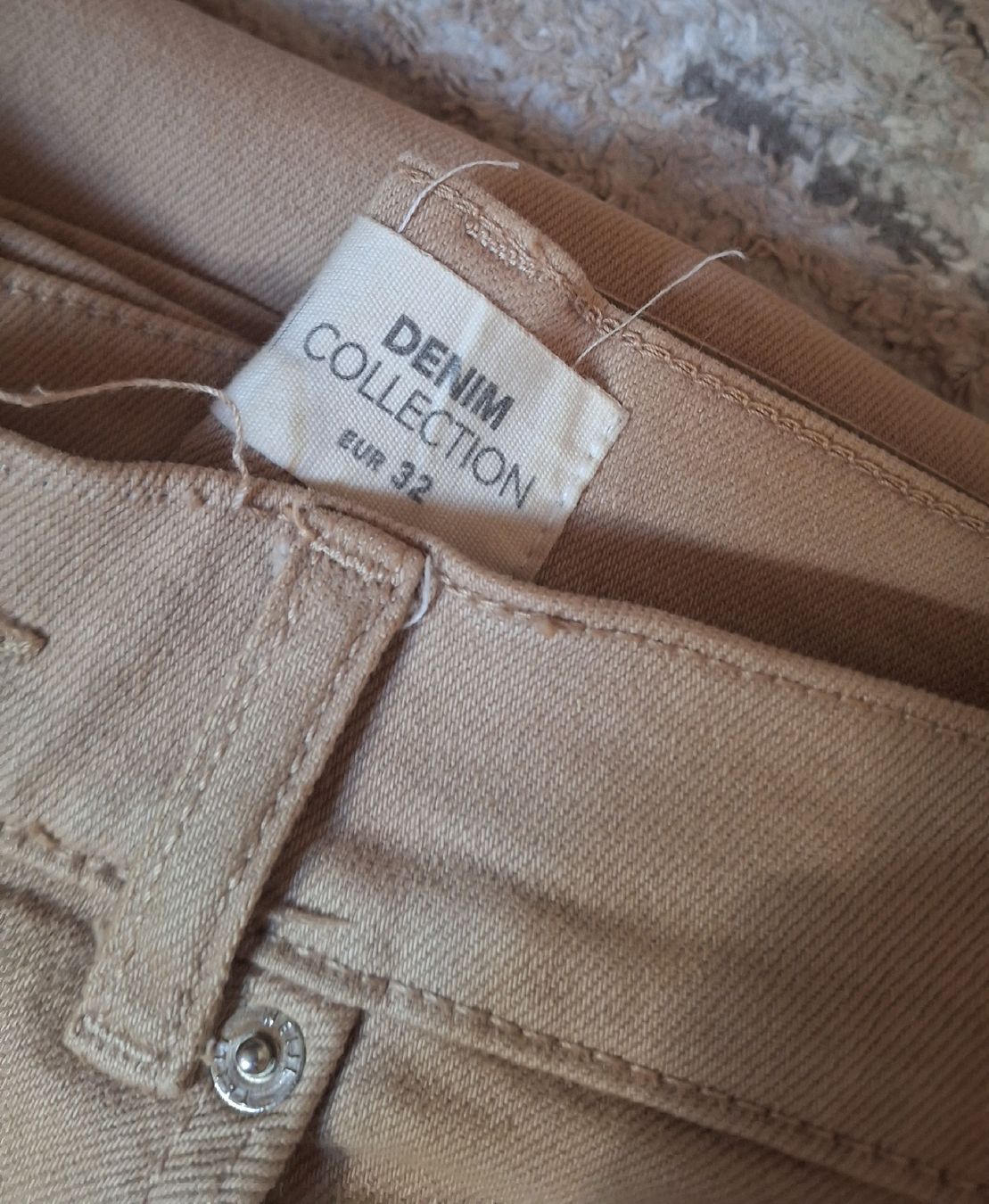 H&M Jeans: Jean beige S – Nuovo (secondo la descrizione) da  venduto da  2