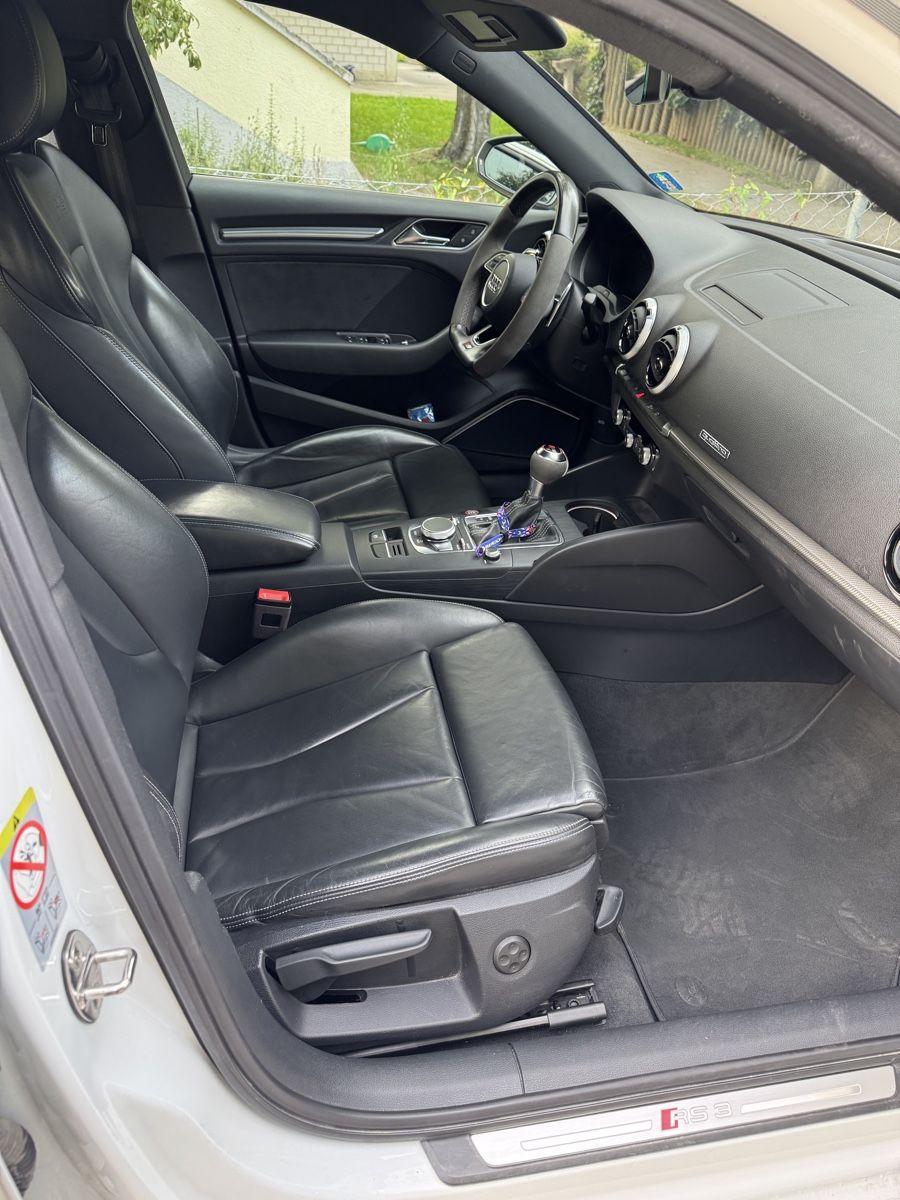 Audi Automobili: Audi RS3 Hagelschaden – Usato da Biel/Bienne venduto da l00_s69f 2