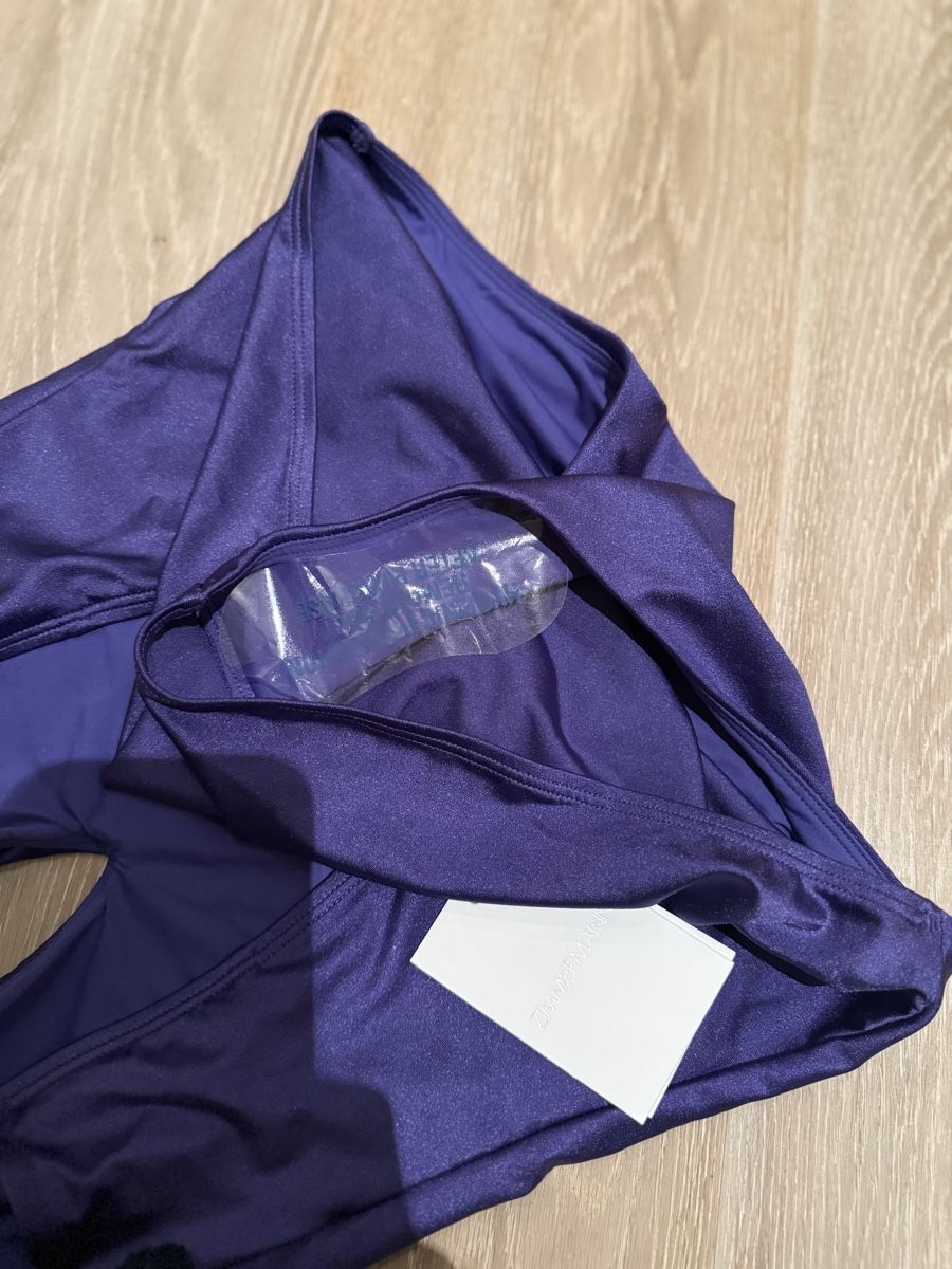 Zimmermann Costumi da bagno & Bikini: Zimmermann Embellished Swimsuit - Chic Summer Style – Nuovo e nell'imballaggio originale da Zürich venduto da EShopping81 8