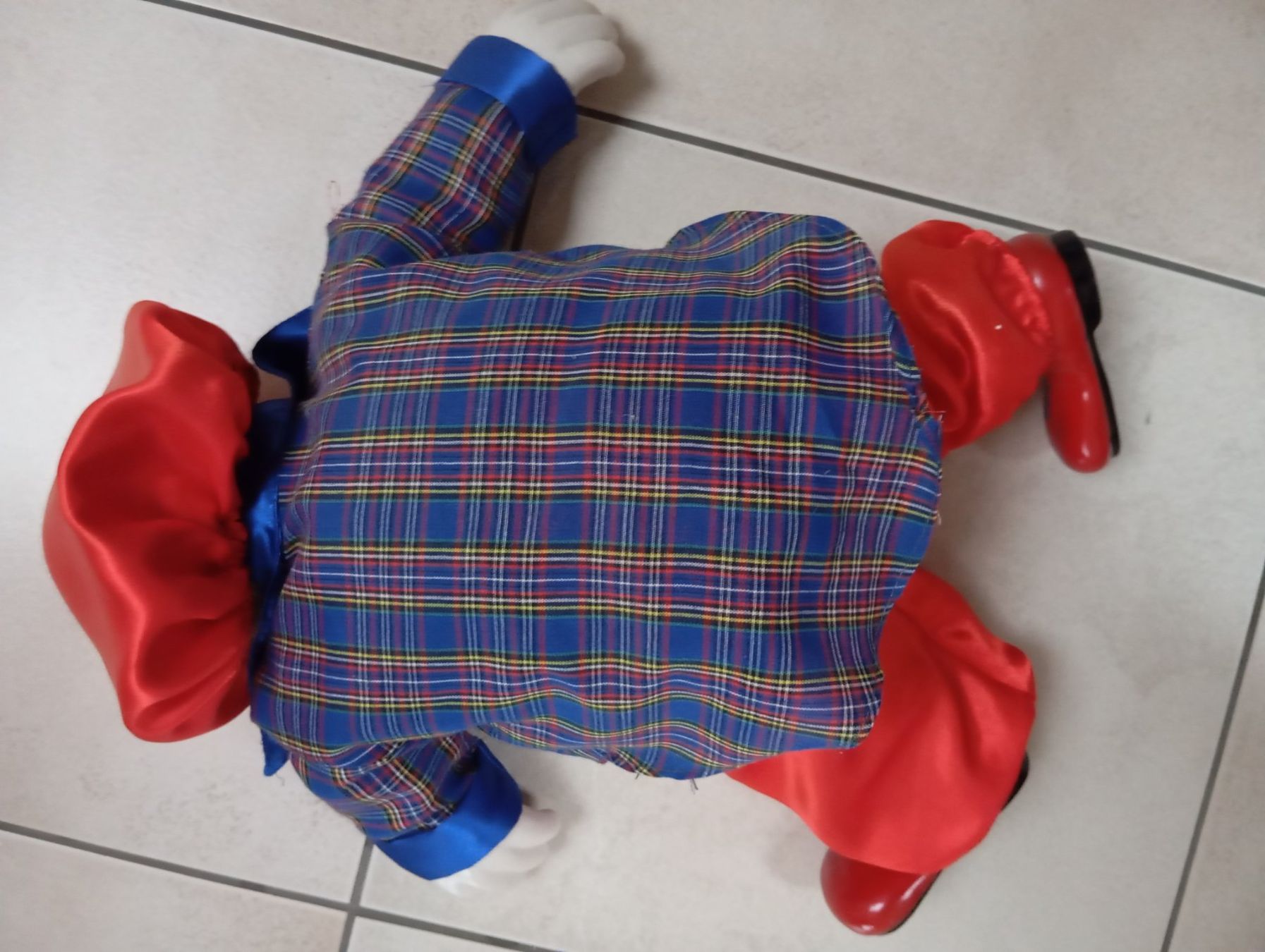 Statuette: Clown-Figur auf einem antiken Kinderstuhl – Usato da Oberägeri venduto da baerghuus 8